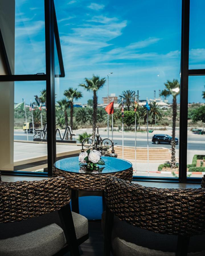 Waves Aqua Resort Κενίτρα Εξωτερικό φωτογραφία View from the lobby